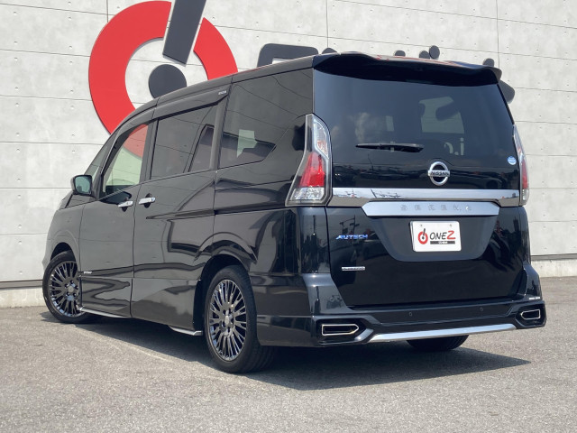 日産 セレナ ２．０ ＡＵＴＥＣＨ スポーツスペック R1年 (四国) 99