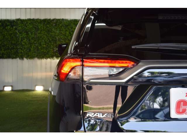 トヨタ ＲＡＶ４ ２．５ ハイブリッド Ｇ Ｅ－ＦＯＵＲ ４ＷＤ R1年 (北海道) 99