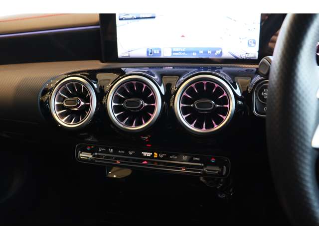 メルセデスベンツ ＣＬＡシューティングブレーク ＣＬＡ２００Ｄ ＡＭＧラインパッケージ ディーゼルターボ ＭＰ２０２５０１ R6年 (近畿) 99