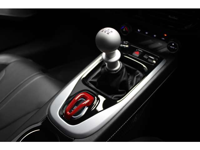ロータス エミーラ Ｖ６　ファーストエディション R7年 (近畿) 99