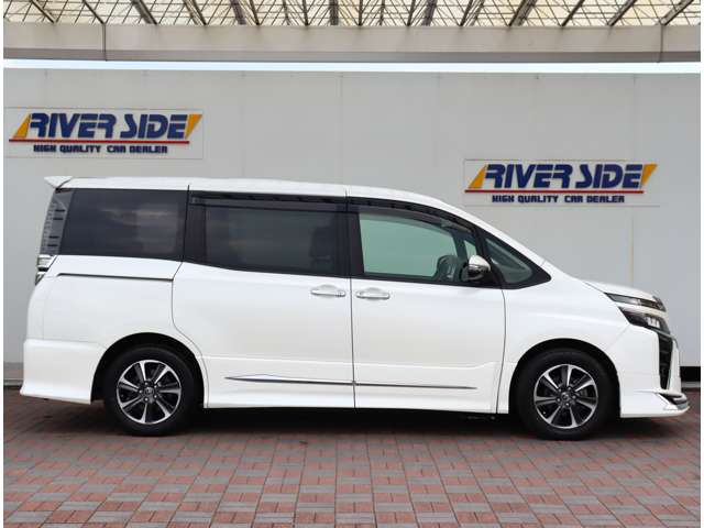 トヨタ ヴォクシー ２．０ ＺＳ H30年 (関東) 99