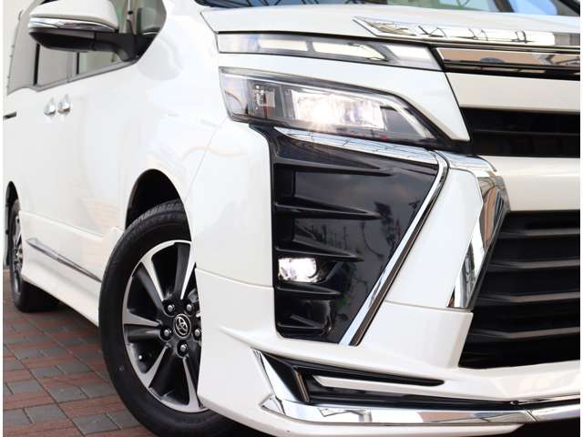 トヨタ ヴォクシー ２．０ ＺＳ H30年 (関東) 99