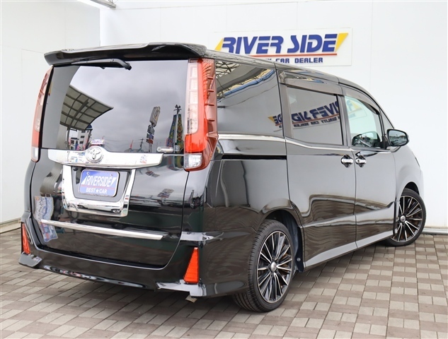 トヨタ ノア ２．０ ＳＩ H27年 (関東) 99