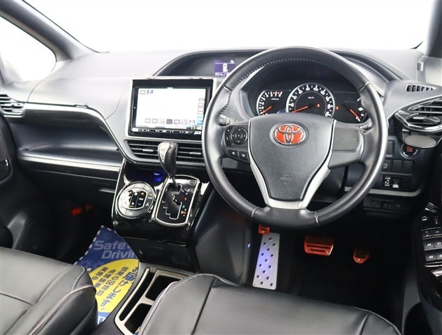 トヨタ ノア ２．０ ＳＩ H27年 (関東) 99
