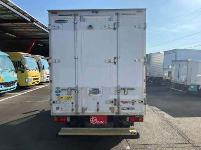 日産 アトラス ３．０ＤＴ H25年 (東海) 99