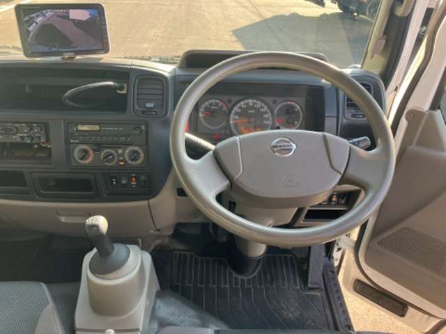 日産 アトラス ３．０ＤＴ H25年 (東海) 99