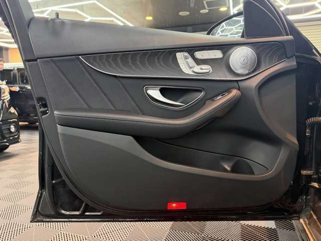 メルセデスベンツ Ｃクラス Ｃ２２０Ｄ ローレウス エディション スポーツプラスパッケージ ディーゼルターボ R2年 (関東) 99