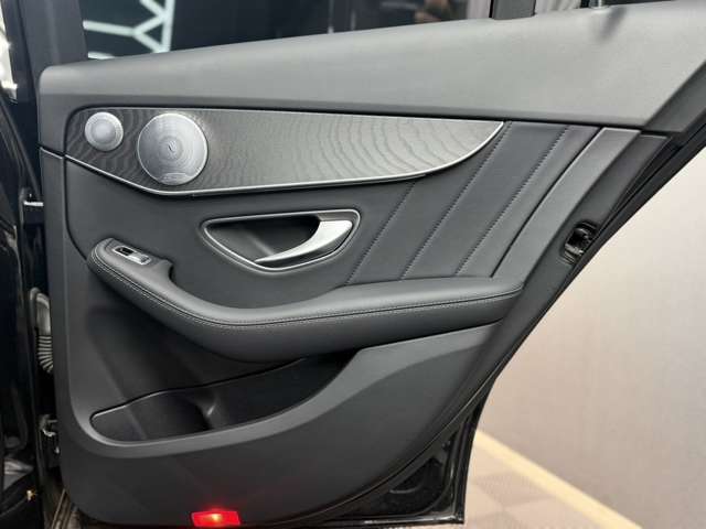 メルセデスベンツ Ｃクラス Ｃ２２０Ｄ ローレウス エディション スポーツプラスパッケージ ディーゼルターボ R2年 (関東) 99