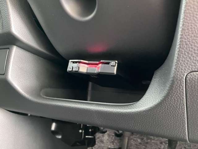 ホンダ Ｎ　ＢＯＸ カスタム ６６０ Ｌ R4年 (九州・沖縄) 99