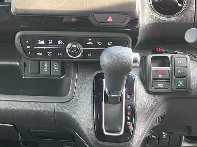 ホンダ Ｎ　ＢＯＸ カスタム ６６０ Ｌ R4年 (九州・沖縄) 99