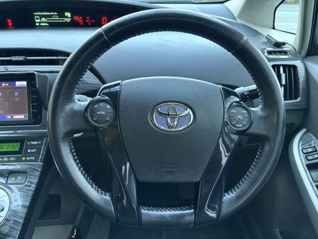 トヨタ プリウス １．８ Ｓ ＬＥＤエディション H23年 (近畿) 99