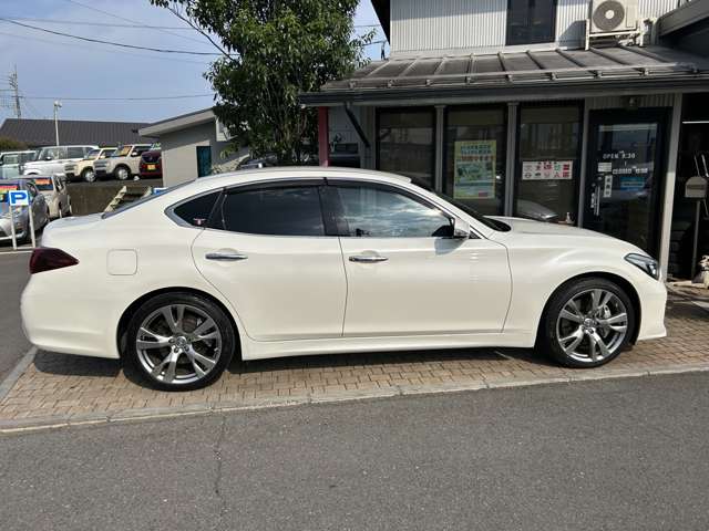 日産 フーガ ３．７ ３７０ＧＴ タイプＳ H30年 (関東) 99