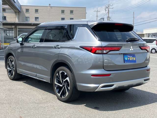 三菱 アウトランダーＰＨＥＶ ＰＨＥＶ ２．４ Ｐ ４ＷＤ R5年 (関東) 99