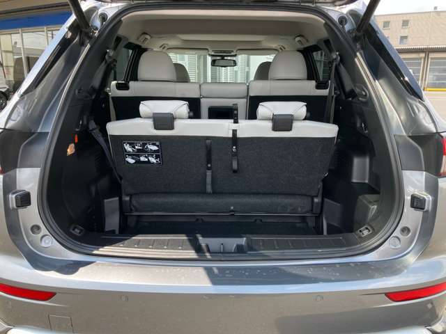 三菱 アウトランダーＰＨＥＶ ＰＨＥＶ ２．４ Ｐ ４ＷＤ R5年 (関東) 99