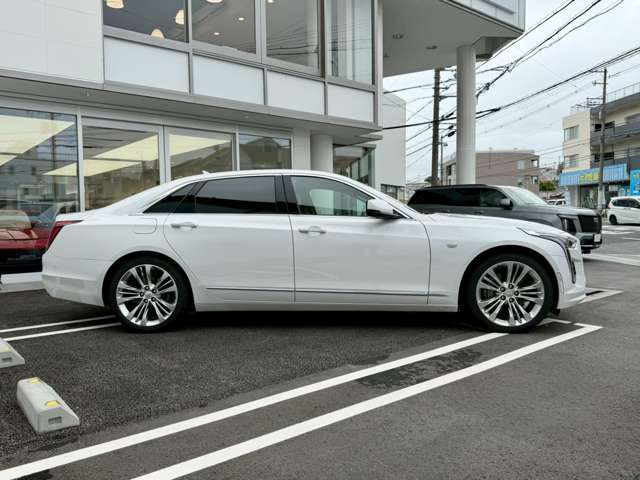 キャデラック ＣＴ６ プラチナム ４ＷＤ R1年 (近畿) 99