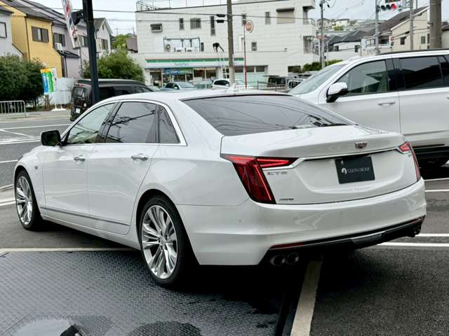 キャデラック ＣＴ６ プラチナム ４ＷＤ R1年 (近畿) 99