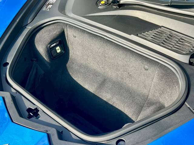 シボレー コルベット Ｅ－ＲＡＹ ３ＬＺ ４ＷＤ R7年 (近畿) 99