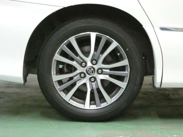 トヨタ エスティマ ２．４ アエラス プレミアム H29年 (関東) 99