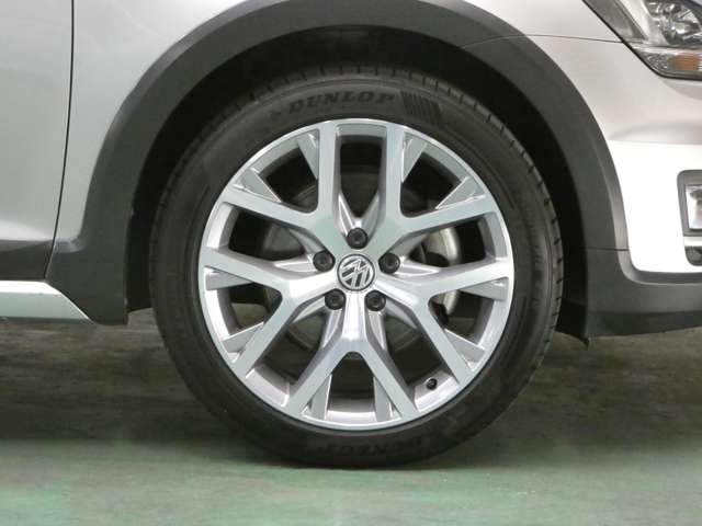 フォルクスワーゲン ゴルフ　オールトラック ＴＳＩ ４モーション アップグレード パッケージ ４ＷＤ H28年 (関東) 99
