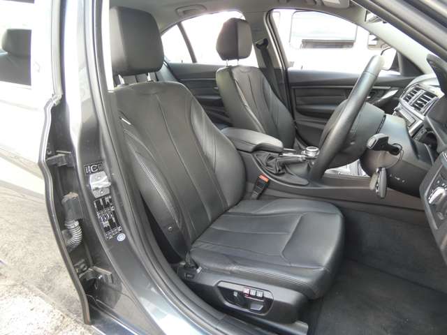 ＢＭＷ ３シリーズ ３２０ｉ　ラグジュアリー H26年 (関東) 99