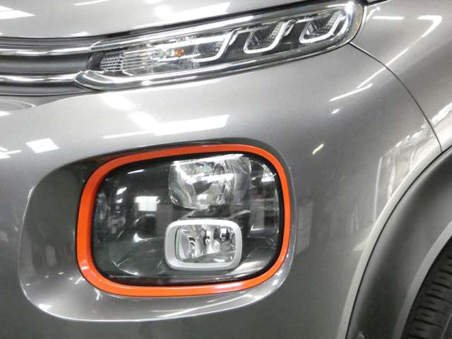 シトロエン Ｃ３　エアクロス　ＳＵＶ シャイン R1年 (関東) 99