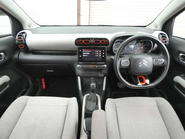 シトロエン Ｃ３　エアクロス　ＳＵＶ シャイン R1年 (関東) 99