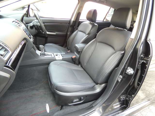 スバル レヴォーグ １．６ ＧＴ アイサイト ４ＷＤ H26年 (関東) 99