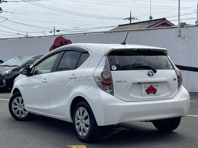 トヨタ アクア １．５ Ｓ H26年 (関東) 99