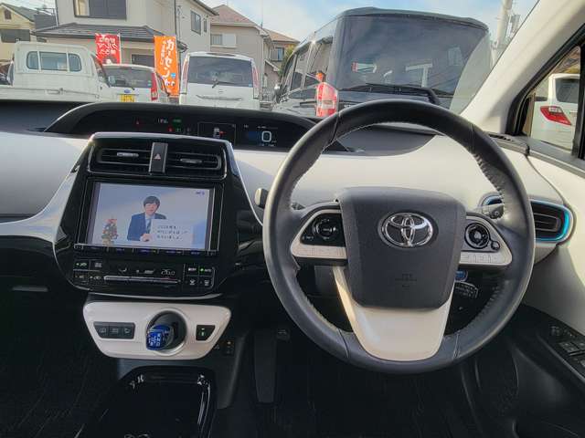 トヨタ プリウスＰＨＶ １．８ Ｓ H29年 (関東) 99