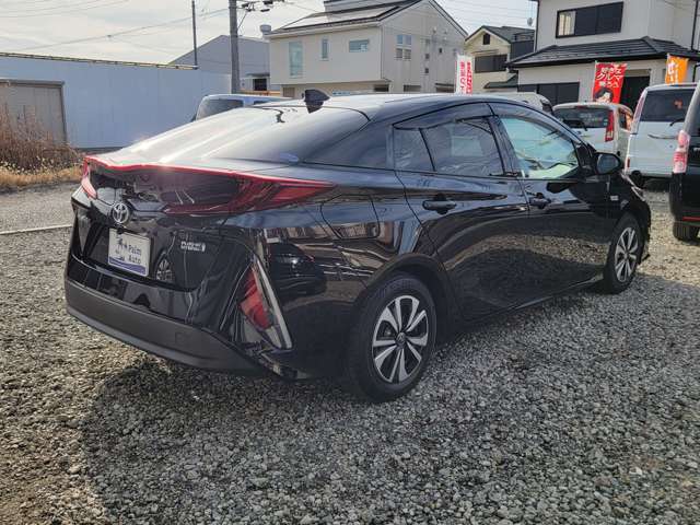 トヨタ プリウスＰＨＶ １．８ Ｓ H29年 (関東) 99