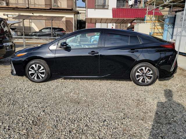 トヨタ プリウスＰＨＶ １．８ Ｓ H29年 (関東) 99