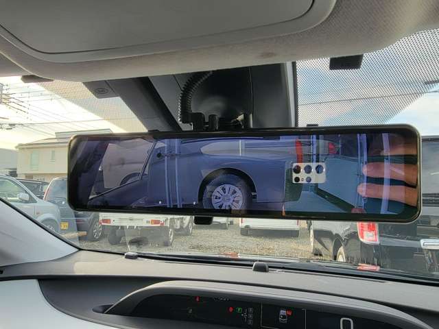 トヨタ プリウスＰＨＶ １．８ Ｓ H29年 (関東) 99