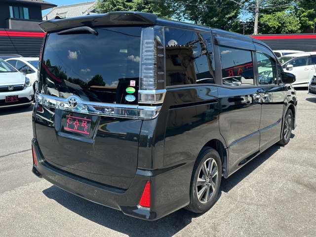 トヨタ ヴォクシー ２．０ ＺＳ 煌ＩＩ R1年 (関東) 99