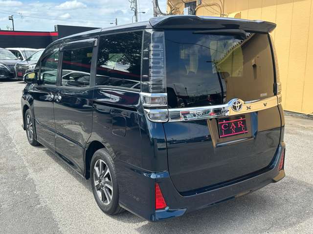 トヨタ ヴォクシー ２．０ ＺＳ 煌ＩＩ R1年 (関東) 99