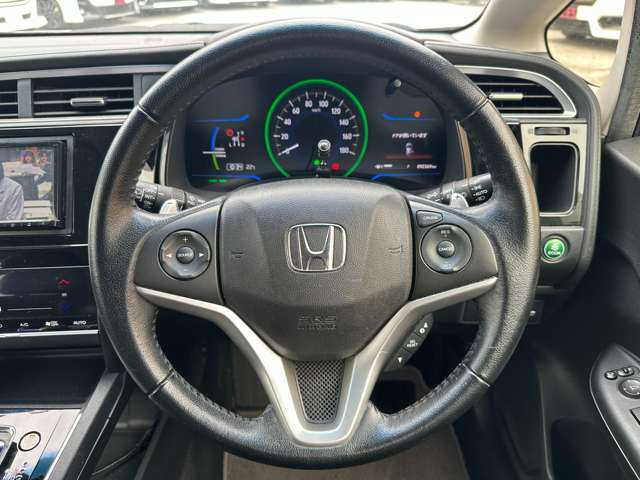 ホンダ シャトル １．５ ハイブリッド Ｘ H28年 (関東) 99