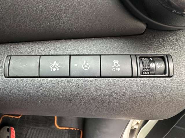 日産 キックス １．２ Ｘ （Ｅ－ＰＯＷＥＲ） R2年 (関東) 99