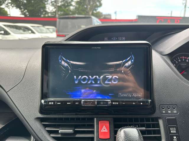 トヨタ ヴォクシー ２．０ ＺＳ H29年 (関東) 99