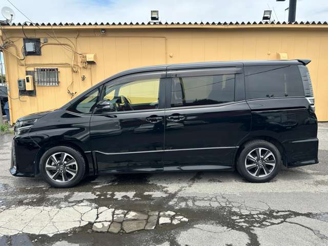 トヨタ ヴォクシー ２．０ ＺＳ H29年 (関東) 99
