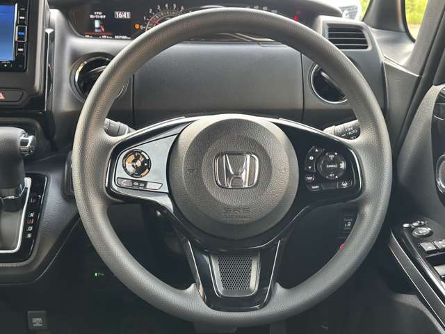 ホンダ Ｎ　ＢＯＸ カスタム ６６０ Ｌ R4年 (関東) 99