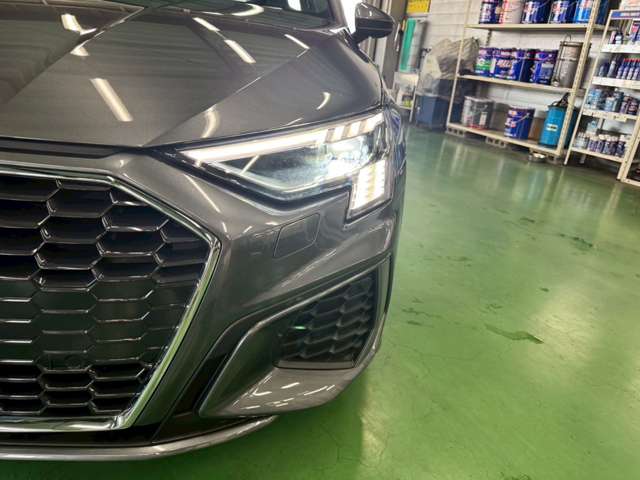 アウディ Ａ３　セダン ４０ ＴＦＳＩ クワトロ Ｓライン ４ＷＤ R4年 (東海) 99
