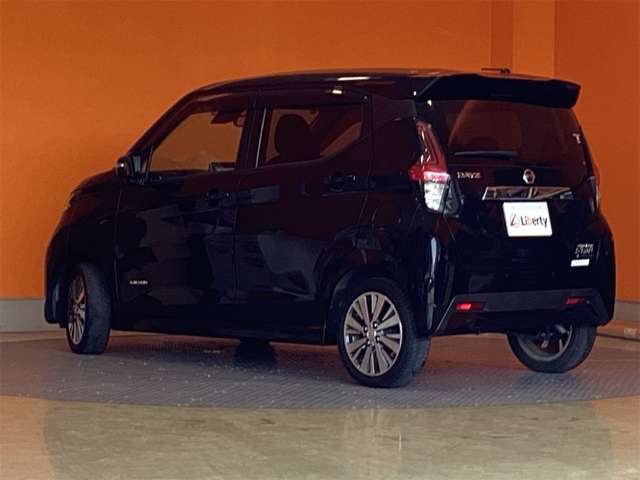 日産 デイズ ６６０ ハイウェイスターＸ R4年 (近畿) 99