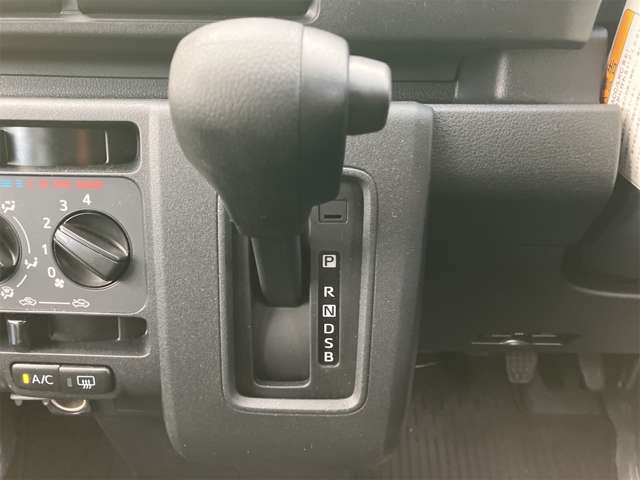 ダイハツ ハイゼットカーゴ ６６０ デラックス R7年 (関東) 99