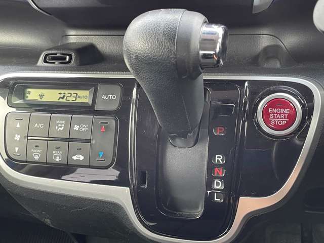 ホンダ Ｎ　ＢＯＸ ６６０ Ｇ Ｌパッケージ ２トーンカラースタイル H27年 (関東) 99