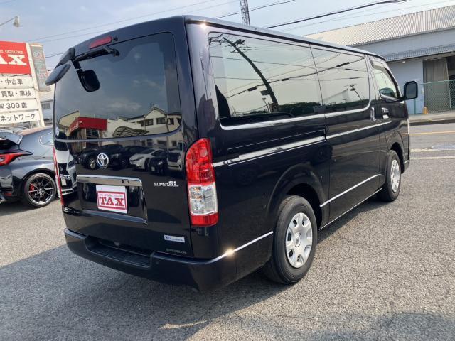 トヨタ ハイエースバン スーパーＧＬ ダークプライムＩＩ R4年 (近畿) 99