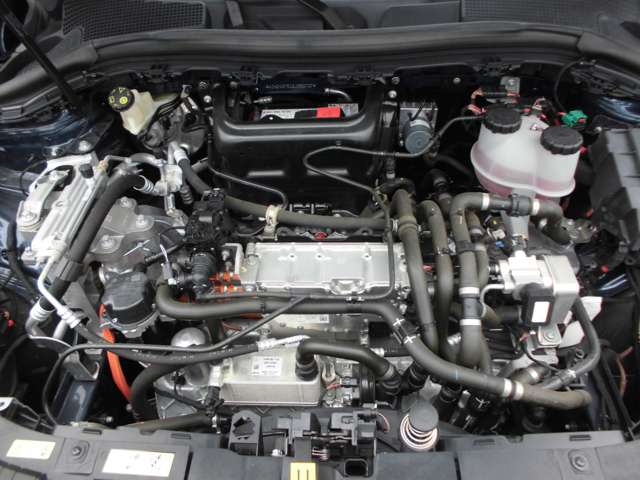 メルセデスベンツ ＥＱＡ ２５０ ＡＭＧライン R3年 (近畿) 99