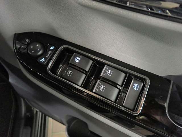 ダイハツ タント ６６０ カスタム Ｘ R1年 (近畿) 99