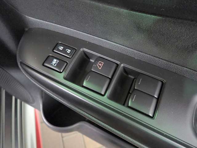 日産 ノート １．２ Ｅ－ＰＯＷＥＲ ＮＩＳＭＯ H30年 (近畿) 99