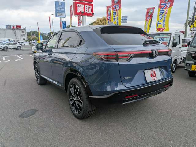 ホンダ ヴェゼル １．５ Ｅ：ＨＥＶ Ｚ プレイパッケージ R8年 (九州・沖縄) 99