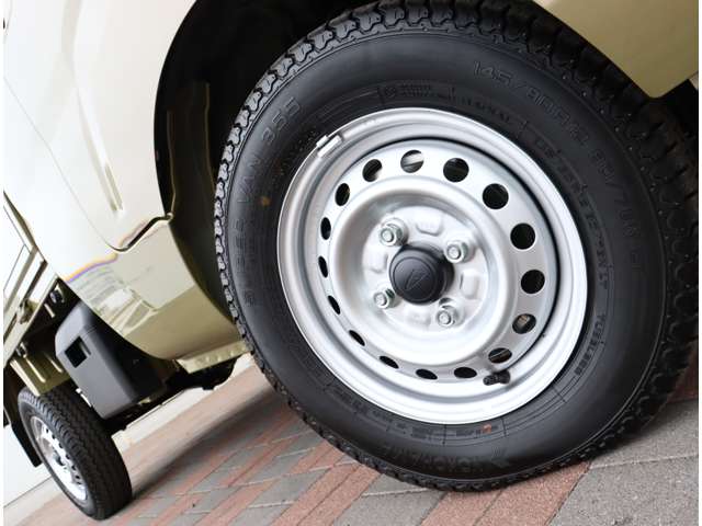 ダイハツ ハイゼットトラック ６６０ ジャンボ エクストラ ３方開 ４ＷＤ R8年 (関東) 99