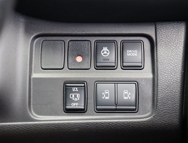 日産 セレナ １．２ Ｅ－ＰＯＷＥＲ ＡＵＴＥＣＨ セーフティパッケージ R3年 (関東) 99